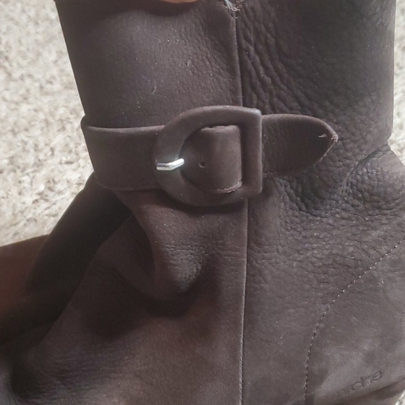 Arche Brown Suede Ankle Heeled Booties - Picture 3 of 9